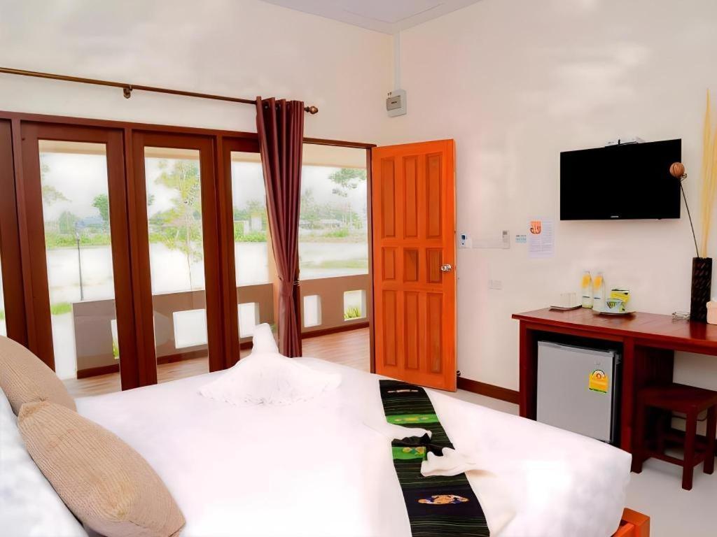 Juntima Boutique Hotel Phetchaburi Eksteriør bilde