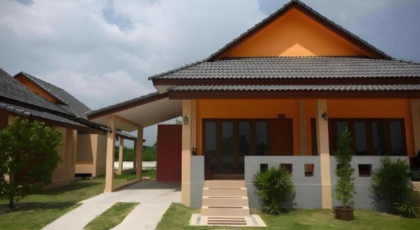 Juntima Boutique Hotel Phetchaburi Eksteriør bilde