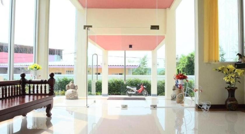 Juntima Boutique Hotel Phetchaburi Eksteriør bilde
