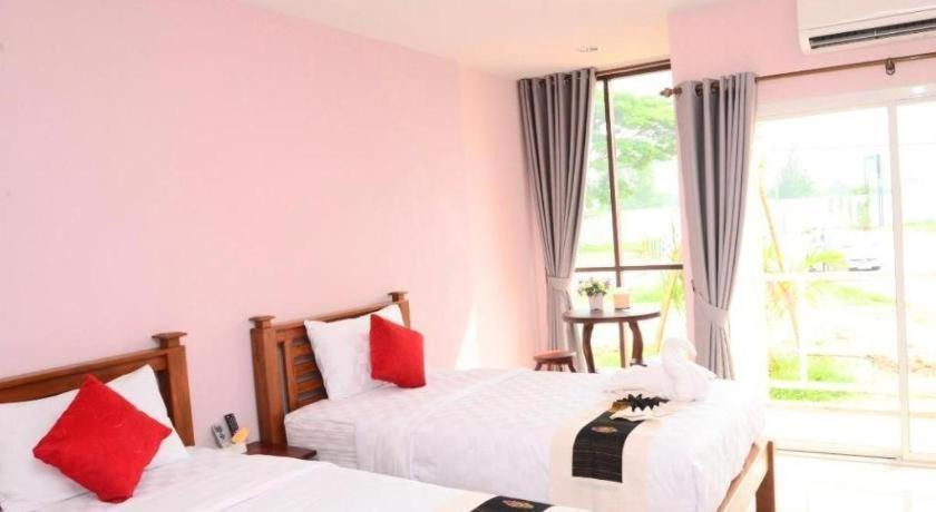Juntima Boutique Hotel Phetchaburi Eksteriør bilde