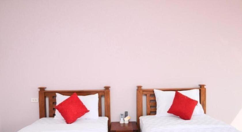 Juntima Boutique Hotel Phetchaburi Eksteriør bilde