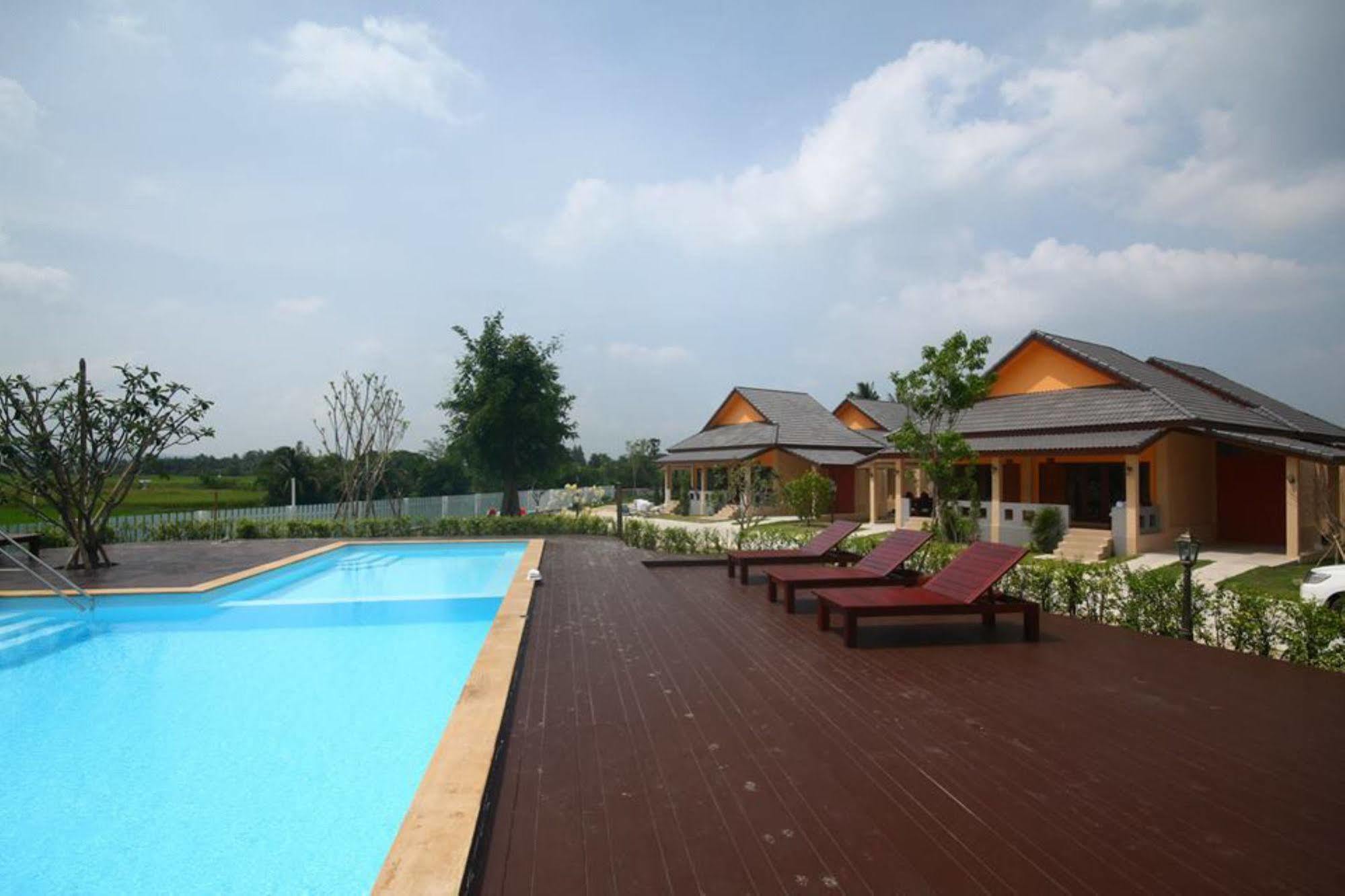 Juntima Boutique Hotel Phetchaburi Eksteriør bilde